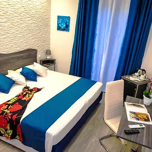 Bed and Breakfast Elegance, Ταορμίνα